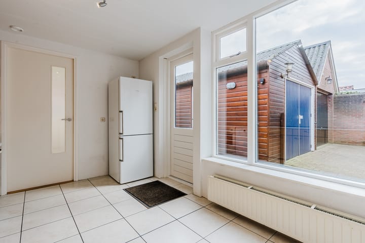 Foto 16 van Burg.van der Grondenstraat 22