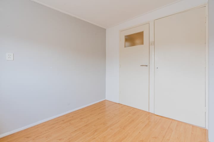 Foto 24 van Burg.van der Grondenstraat 22