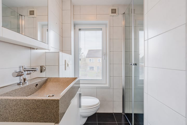 Foto 25 van Burg.van der Grondenstraat 22