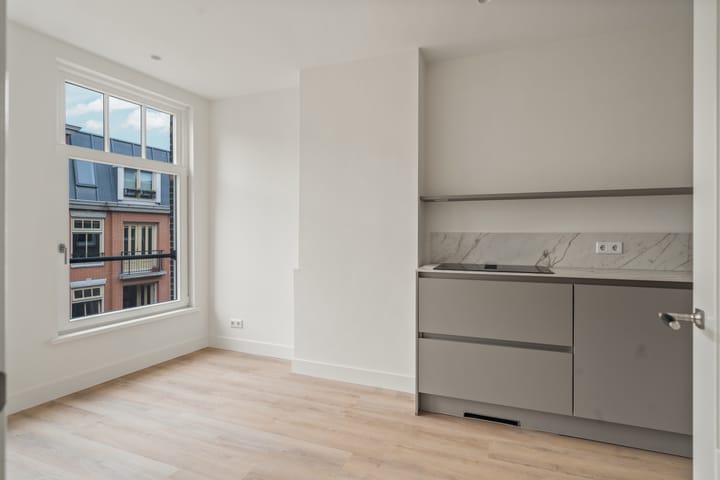 Foto 12 van Rustenburgerstraat 157-3