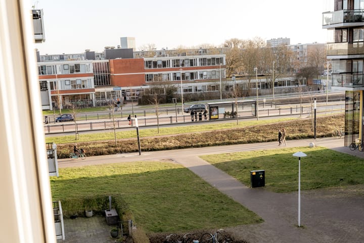 Photo 19 of Monnetlaan 82