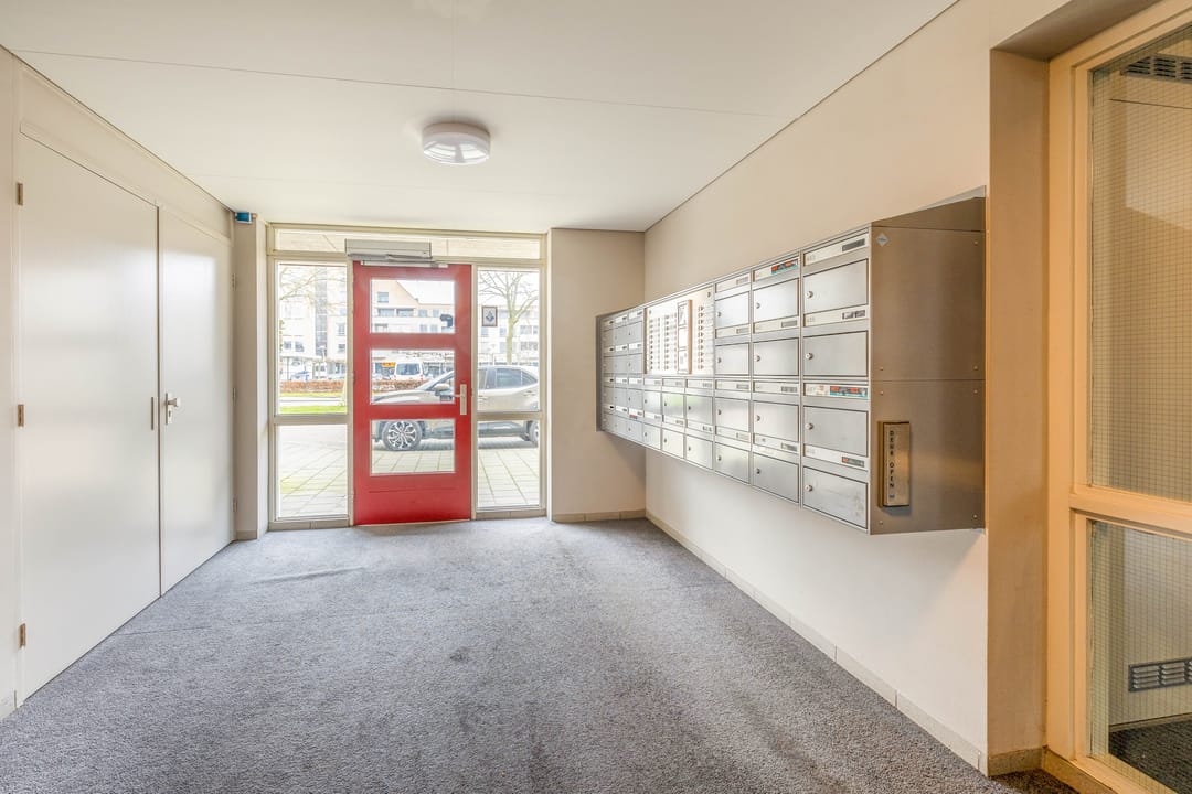 Photo 7 of Zuidplaslaan 409