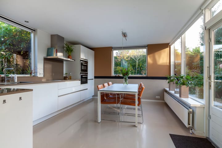 Foto 13 van Weegbree 6