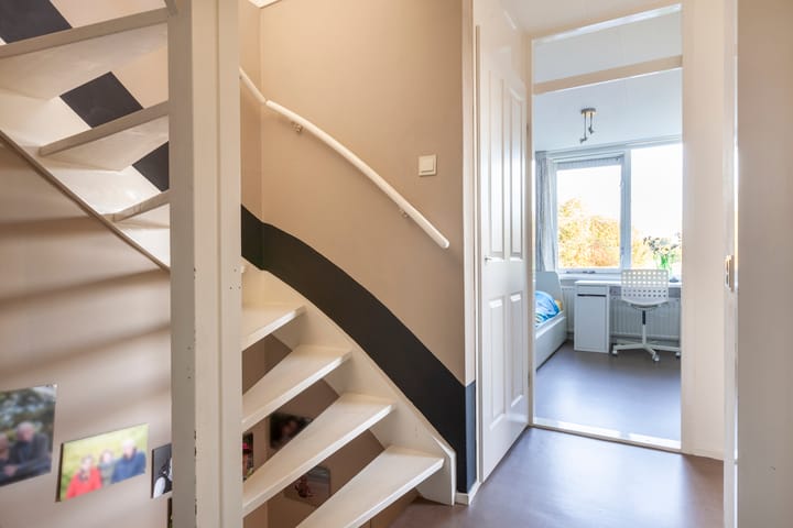 Foto 17 van Weegbree 6