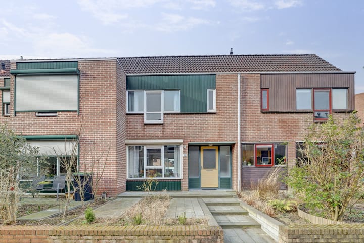 Photo 1 of Hoogewei 57