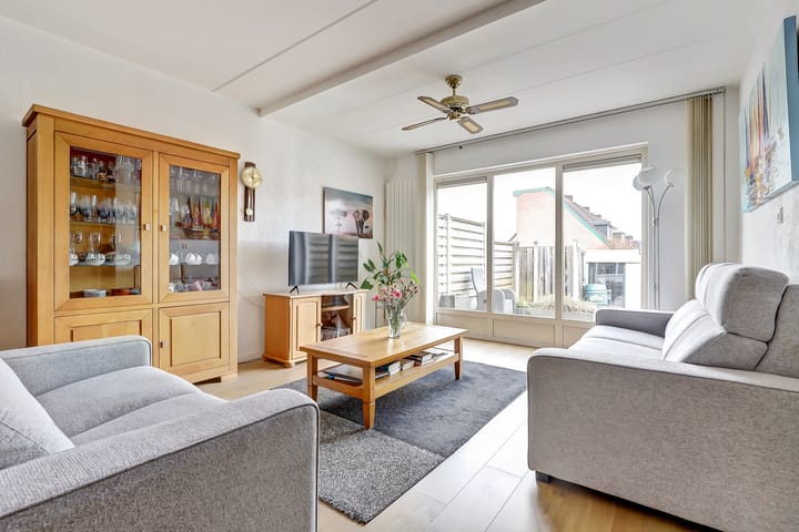 Photo 11 of Hoogewei 57