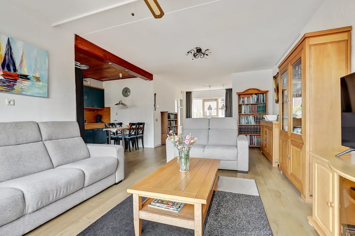 Photo 12 of Hoogewei 57