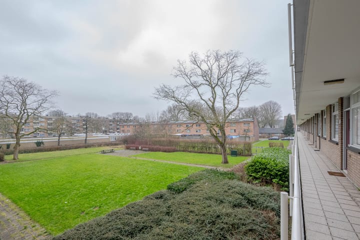 Foto 20 van Kerkwervesingel 103