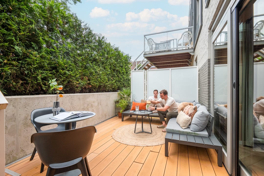 Photo 16 of Van Neercasselstraat 1-A