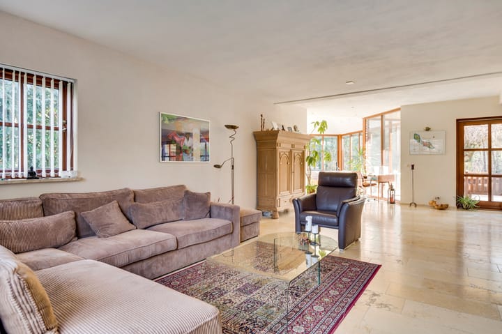 Foto 16 van Valkenlaan 34