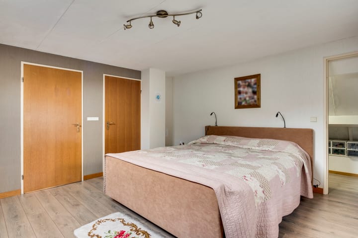 Foto 21 van Valkenlaan 34