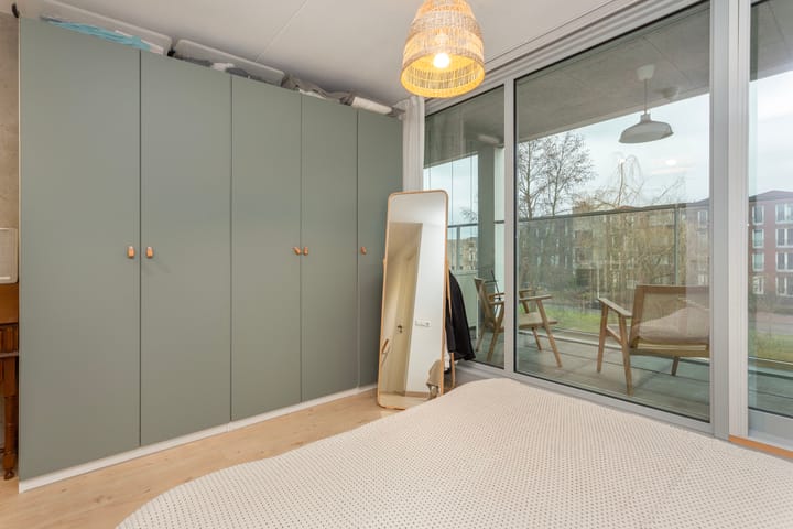 Foto 18 van Sartreweg 150