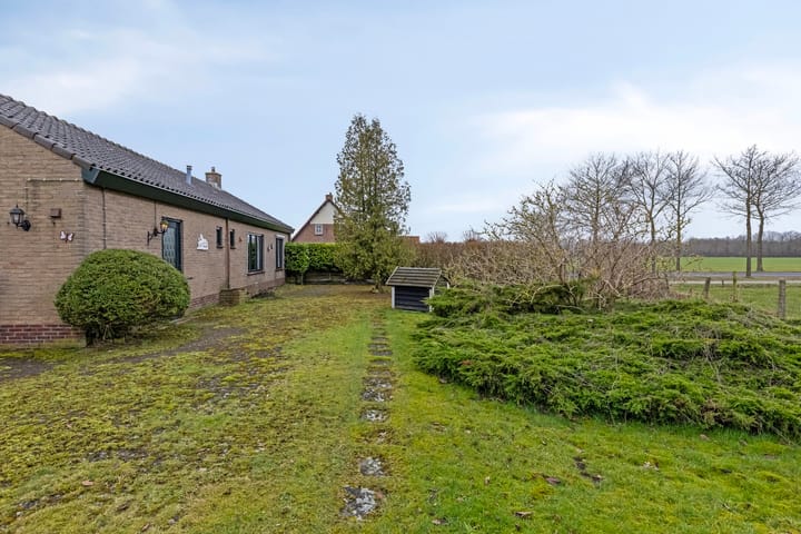 Foto 24 van Steenwijkerweg 183