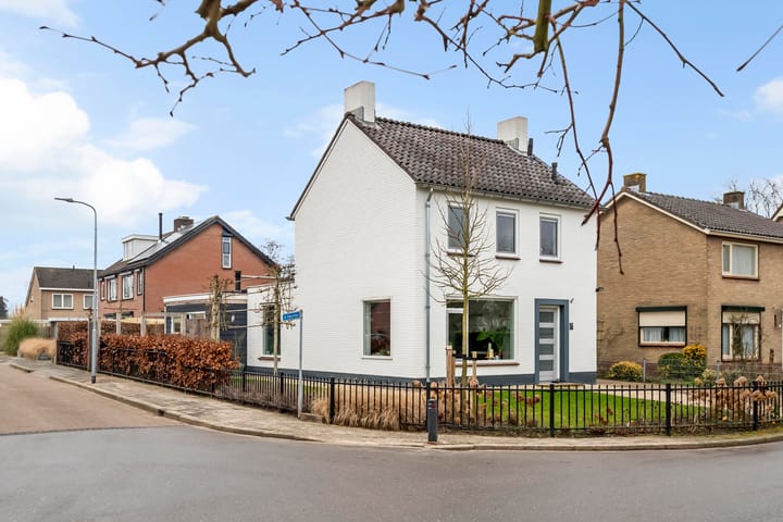 Foto 53 van Achterstraat 10