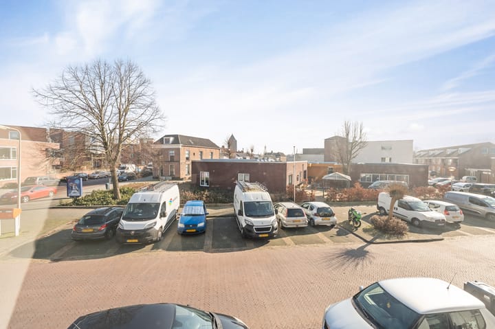 Foto 30 van Julianastraat 60