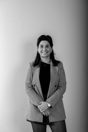 Sanne van der Veen  - Commercieel Medewerker