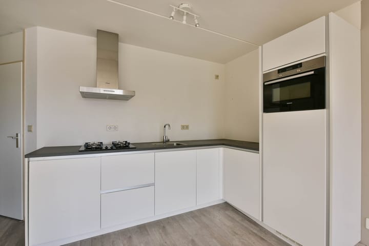 Photo 5 of Dorpsstraat 64