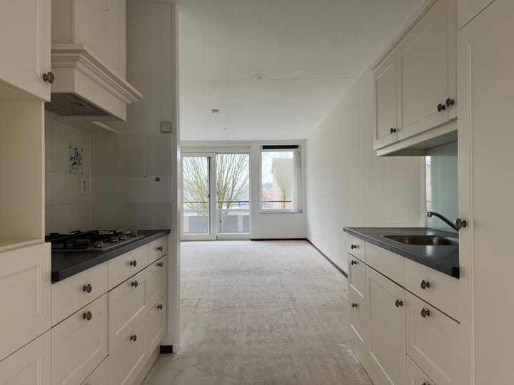 Foto 2 van Raadhuislaan 80-A13