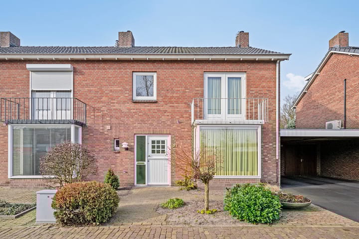 Foto 1 van Huygensstraat 21