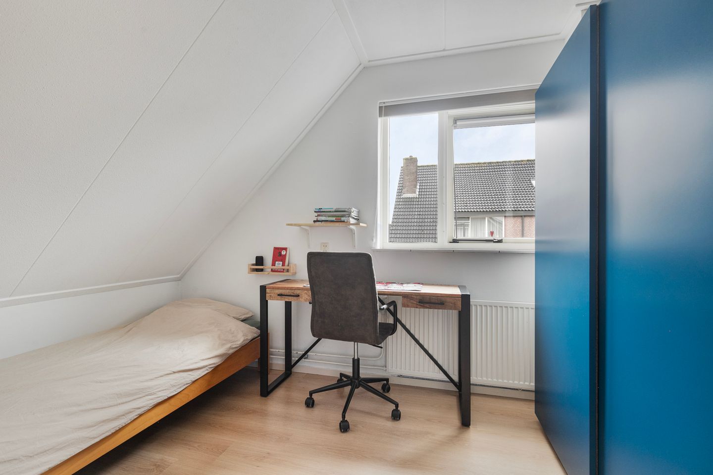 Foto 20 van Albert van Meerveldstraat 58