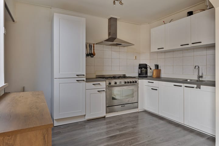 Foto 8 van Leliestraat 6