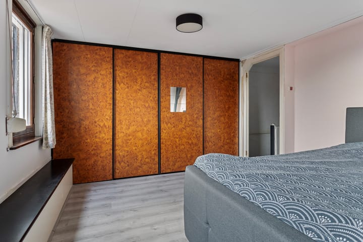 Foto 16 van Leliestraat 6