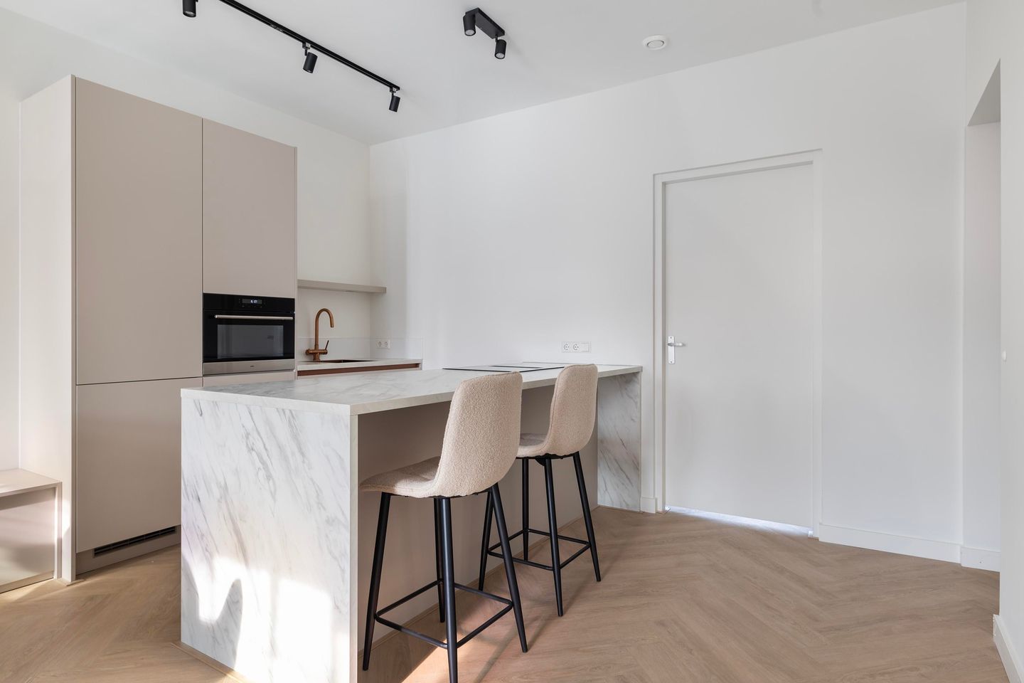 Foto 10 van Burgemeester de Raadtsingel 77-A