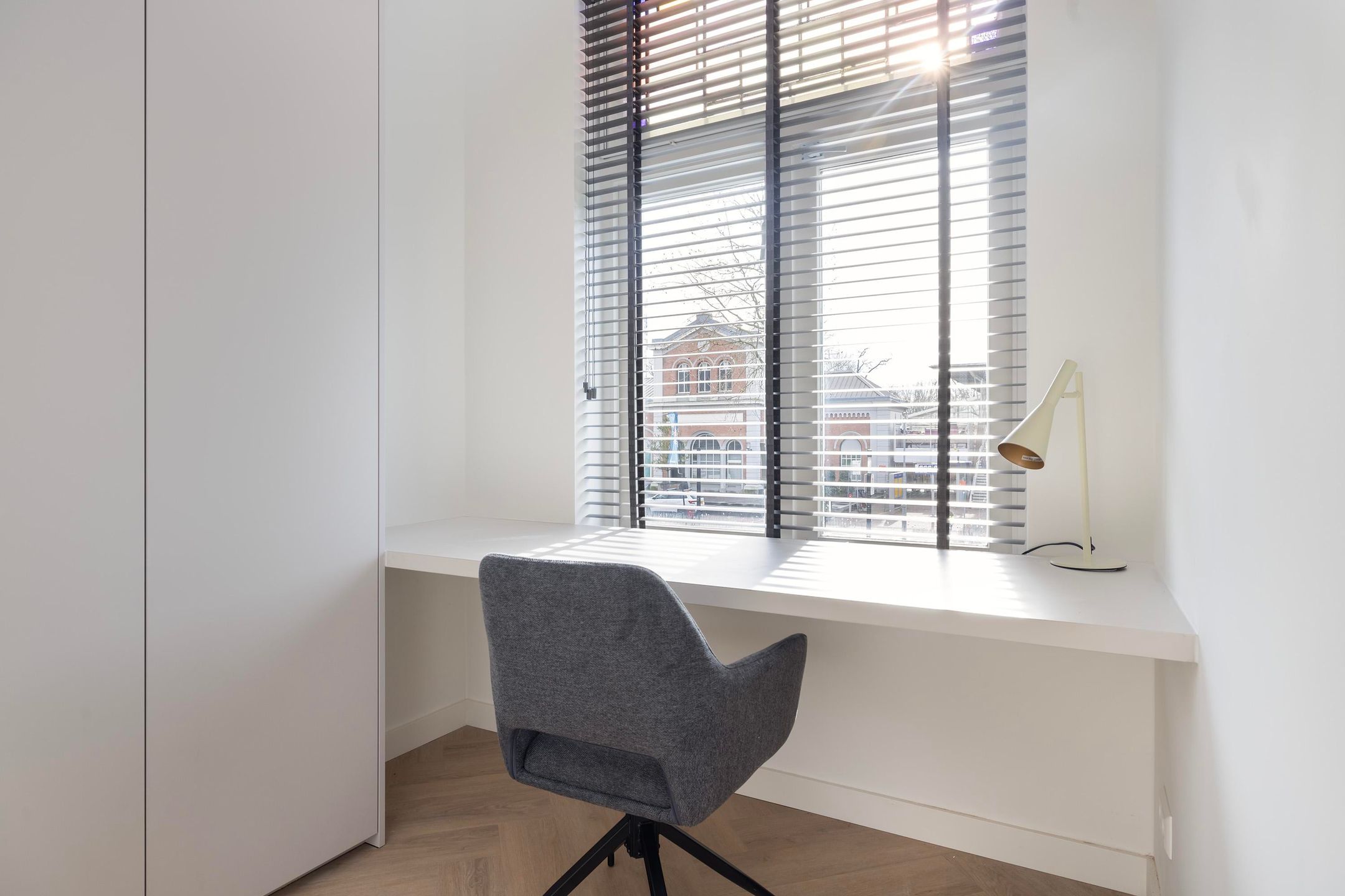 Foto 15 van Burgemeester de Raadtsingel 77-A