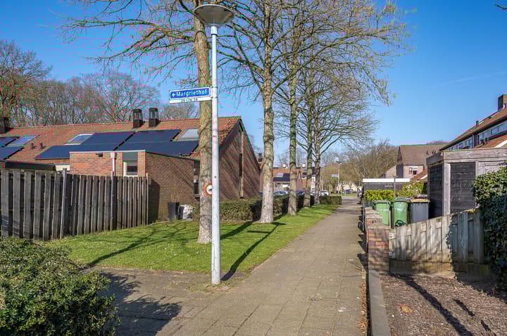 Foto 28 van Margriethof 6