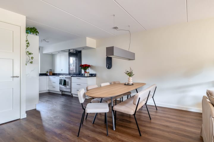 Foto 12 van Merellaan 25