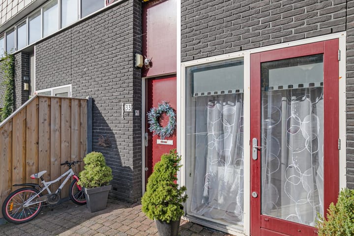 Photo 4 of Govert Flinckstraat 33