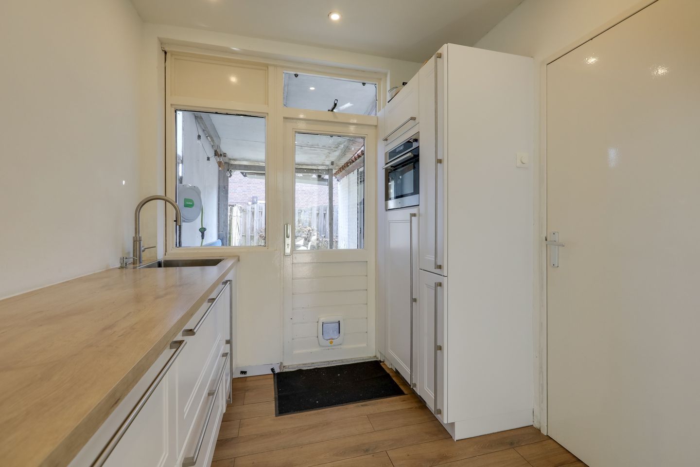 Foto 10 van Larensteinselaan 65