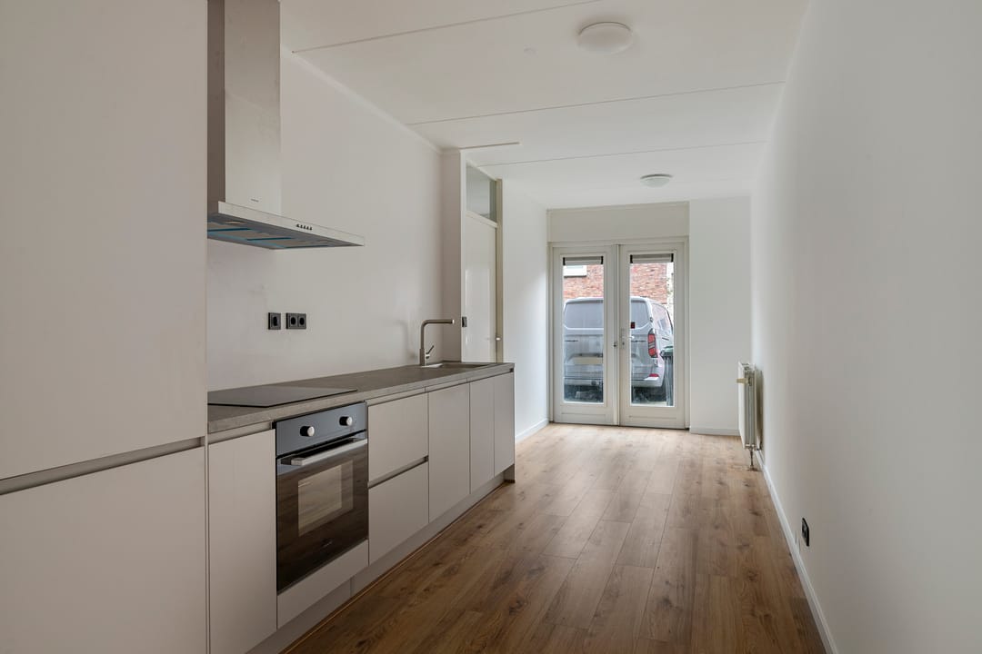 Foto 7 van Brancusistraat 61