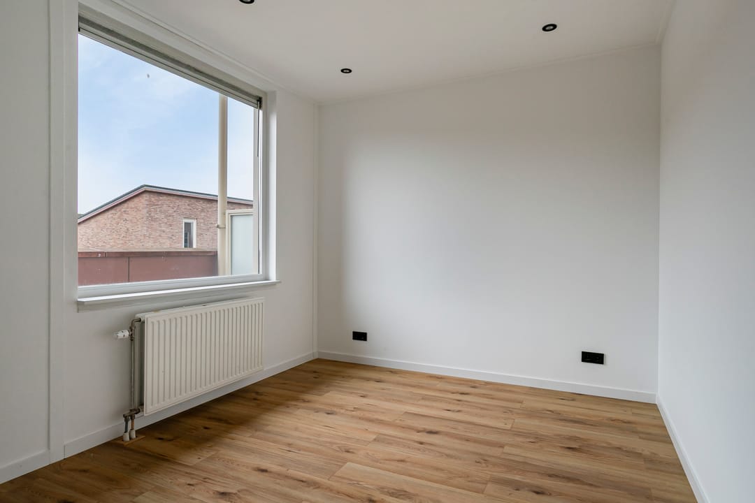 Foto 13 van Brancusistraat 61