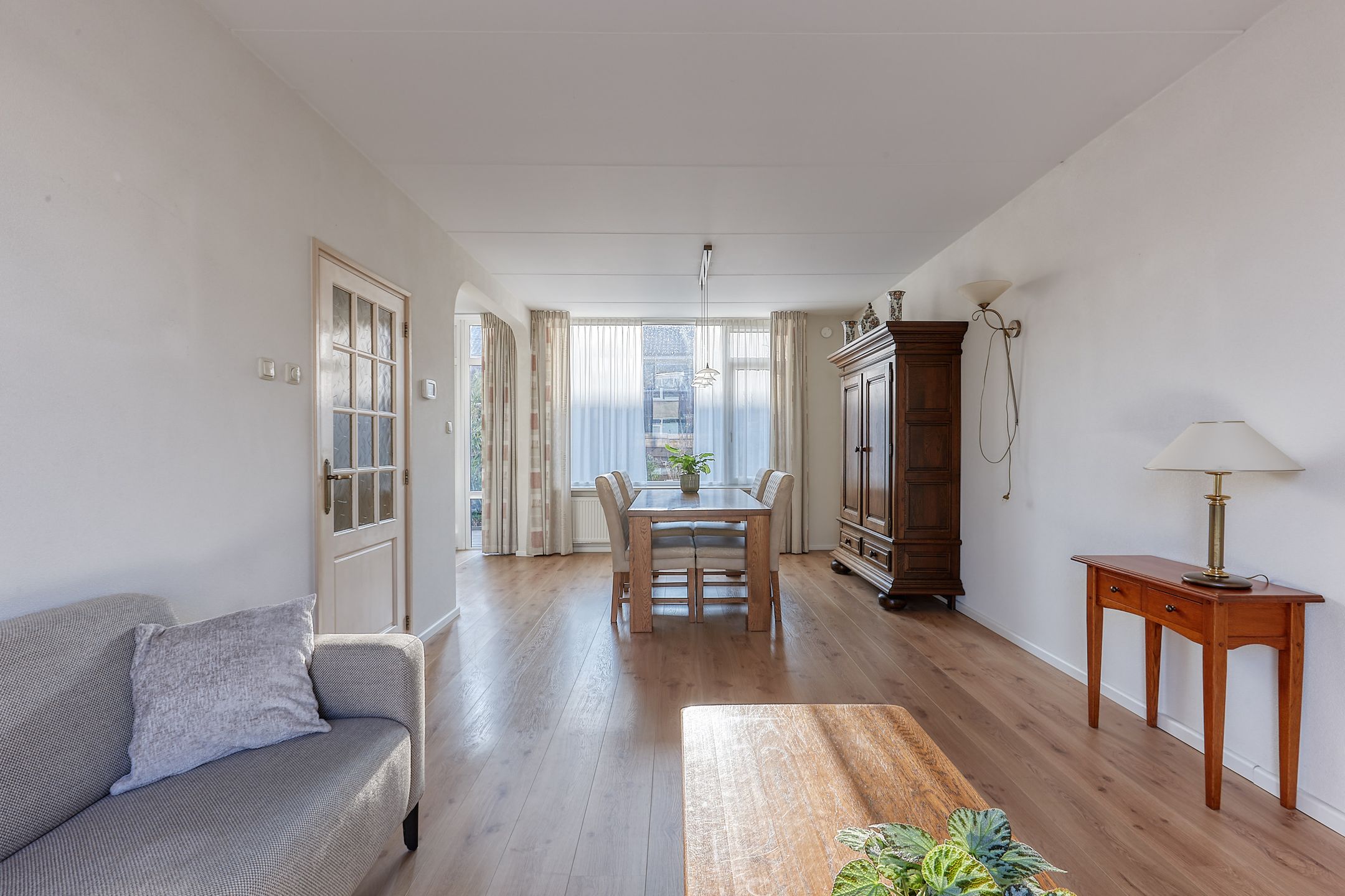 Foto 12 van Meeuwenlaan 14