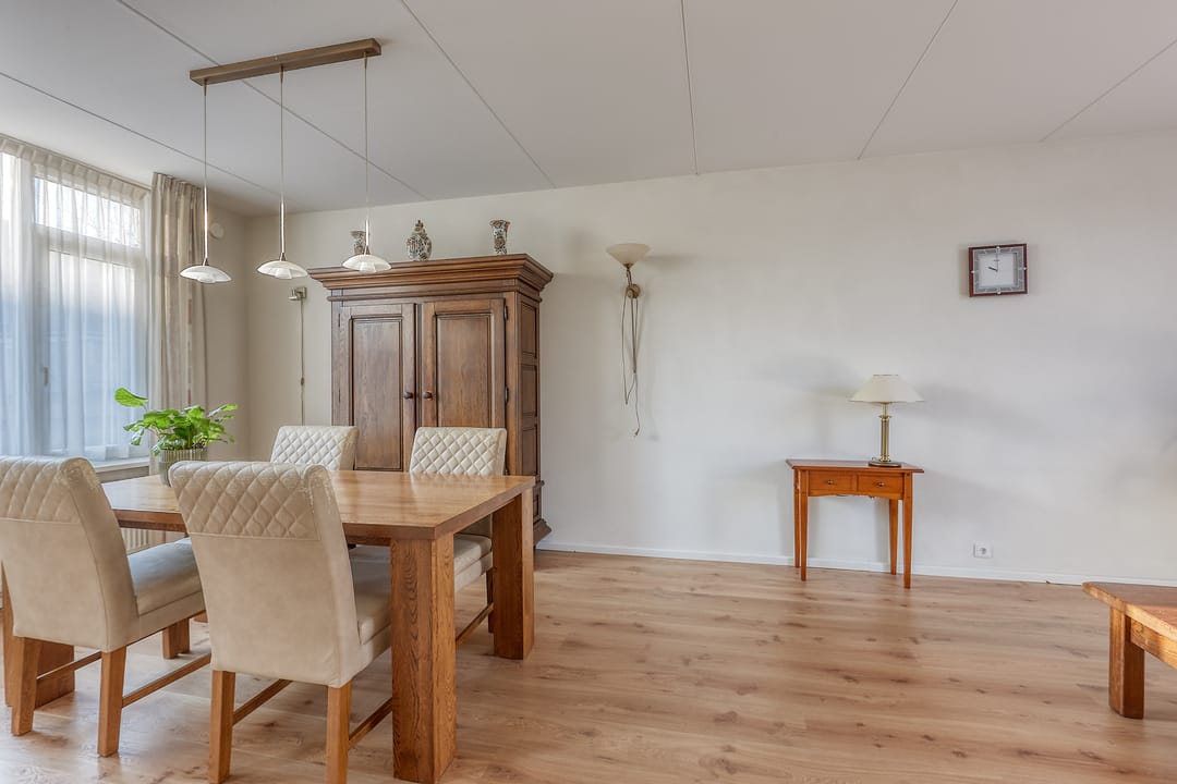 Foto 11 van Meeuwenlaan 14