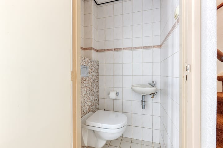 Foto 10 van Meeuwenlaan 14