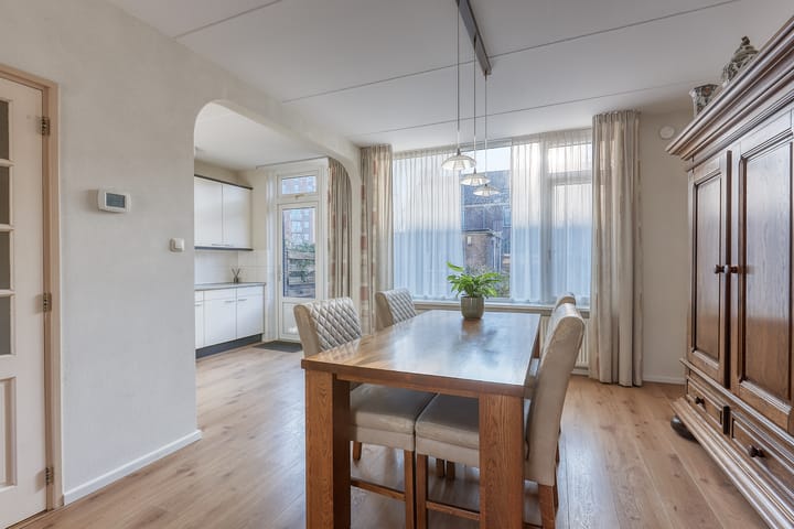 Foto 13 van Meeuwenlaan 14