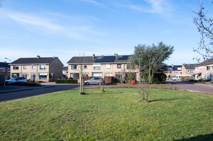 Photo 2 of Huygensstraat 6