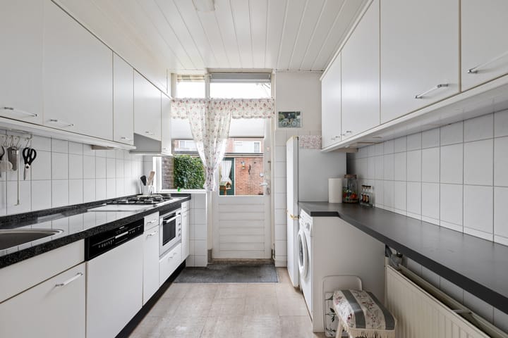 Foto 9 van Middenmolensingel 22