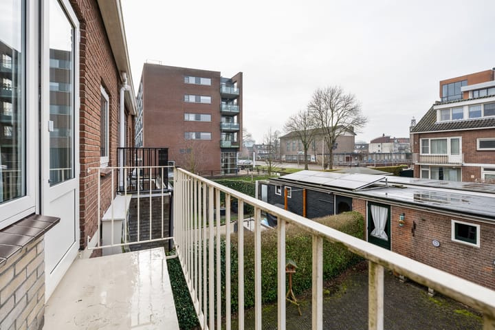 Foto 16 van Middenmolensingel 22