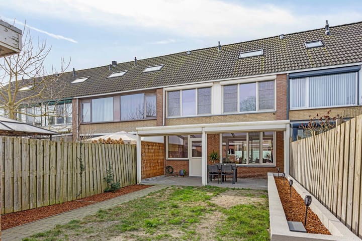 Foto 24 van Tulpstraat 10