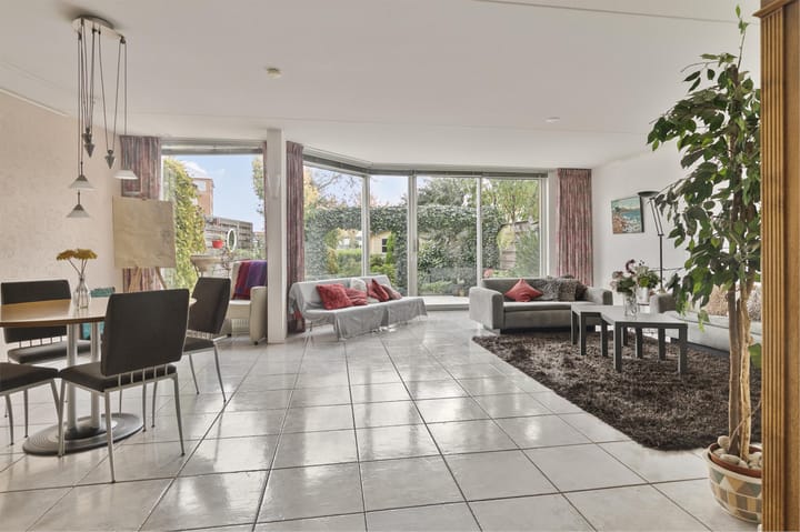 Foto 4 van Mendelssohnstraat 28