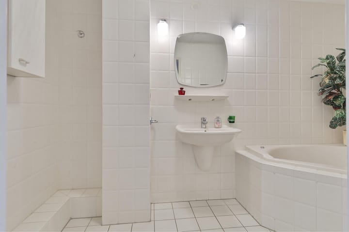 Photo 20 of Mendelssohnstraat 28