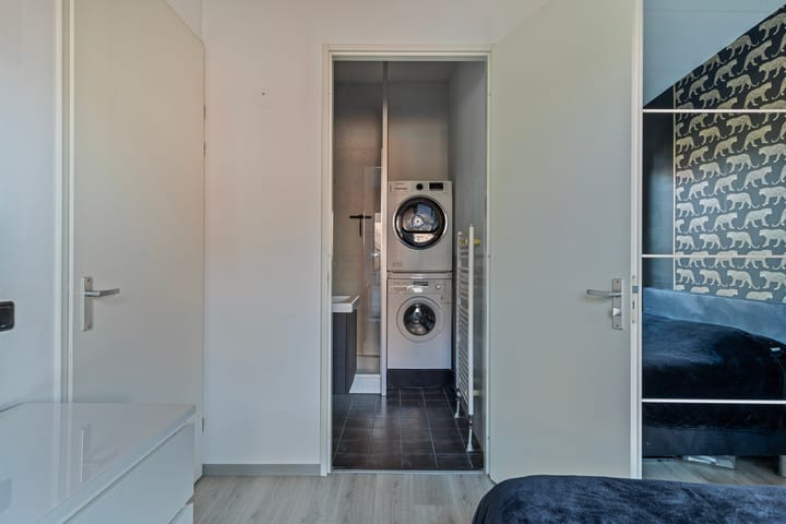 Foto 23 van Regenboogven 121