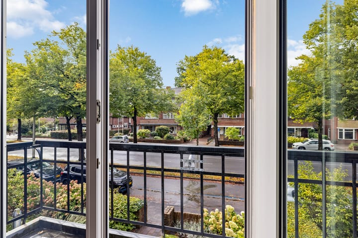 Photo 33 of Mr. P.J. Troelstraweg 110