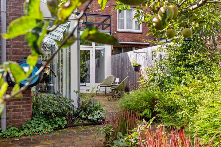 Photo 36 of Mr. P.J. Troelstraweg 110