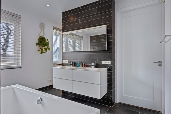 Foto 25 van Swertpoellaan 5