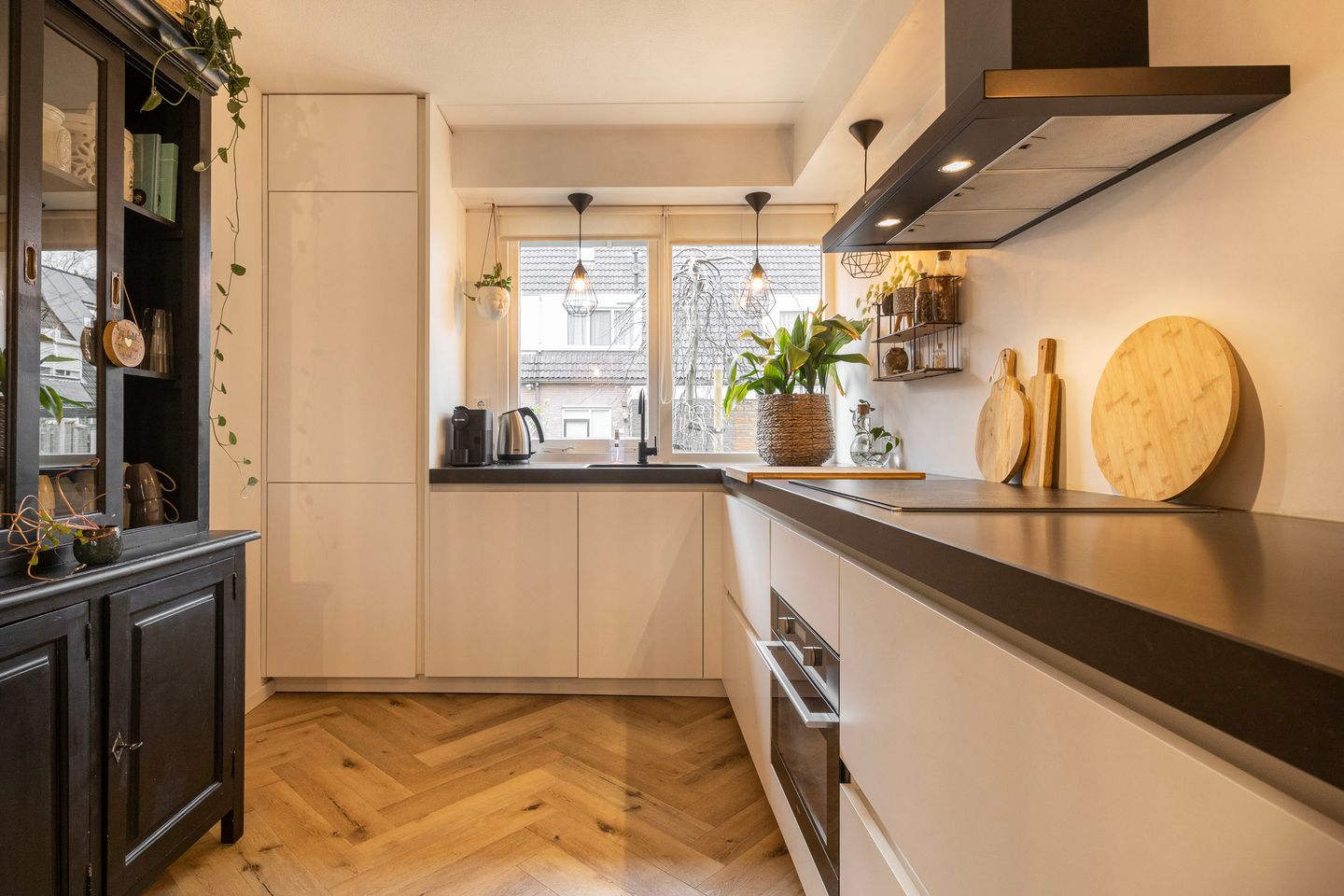 Photo 10 of Moreelsestraat 40