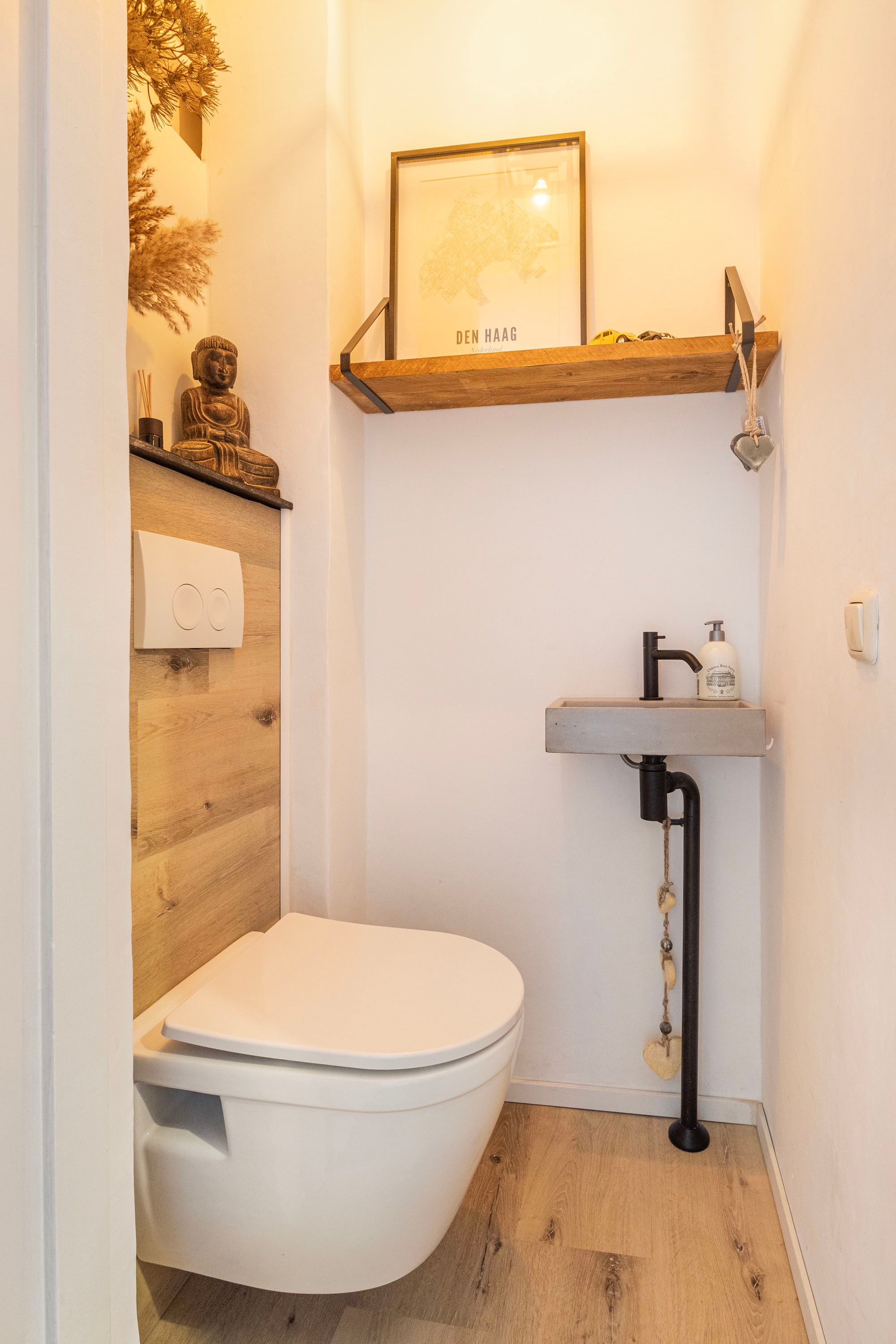 Photo 12 of Moreelsestraat 40